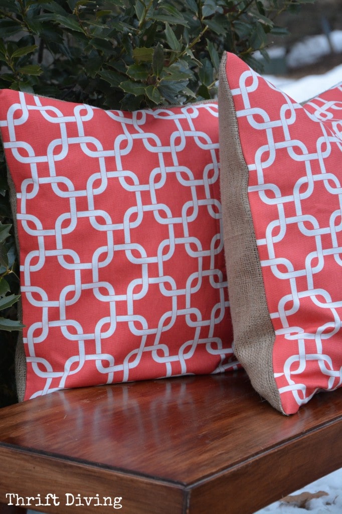 No-Sew Pillow Projects to Perk Up Your Living Space| No Sew Pillow Projects, No Sew Projects, Pillow Projects, DIY Pillow Projects, DIY Home, DIY Home Decor, DIY Home Decor Hacks, Sewing Projects, Fast Sewing Projects