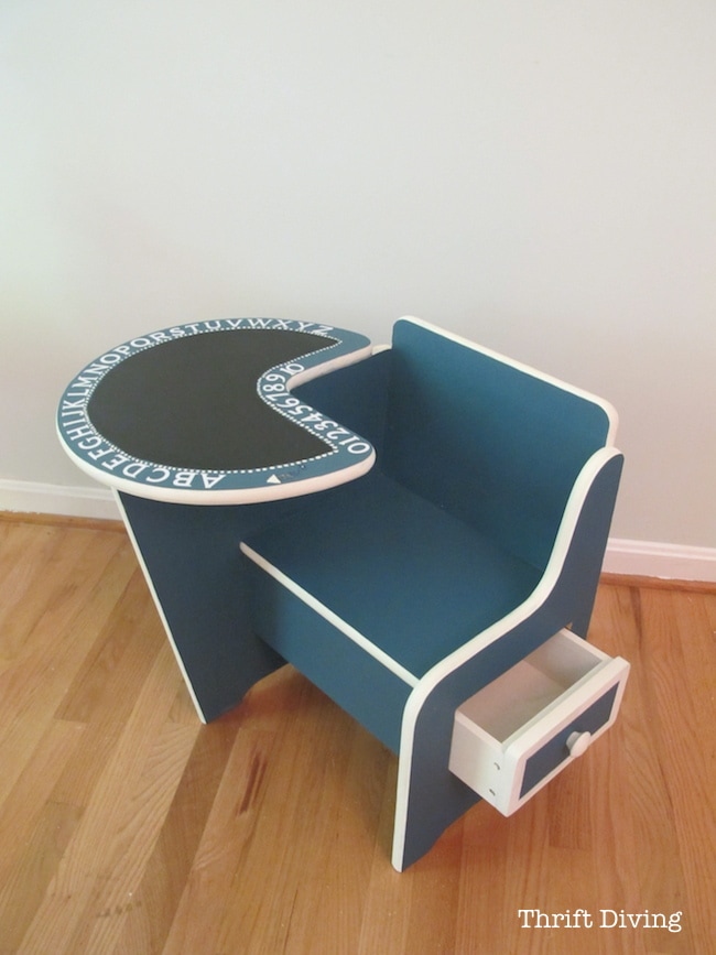 Thrift Kids Chair Makeover with Annie Sloan Aubusson Blue_3117