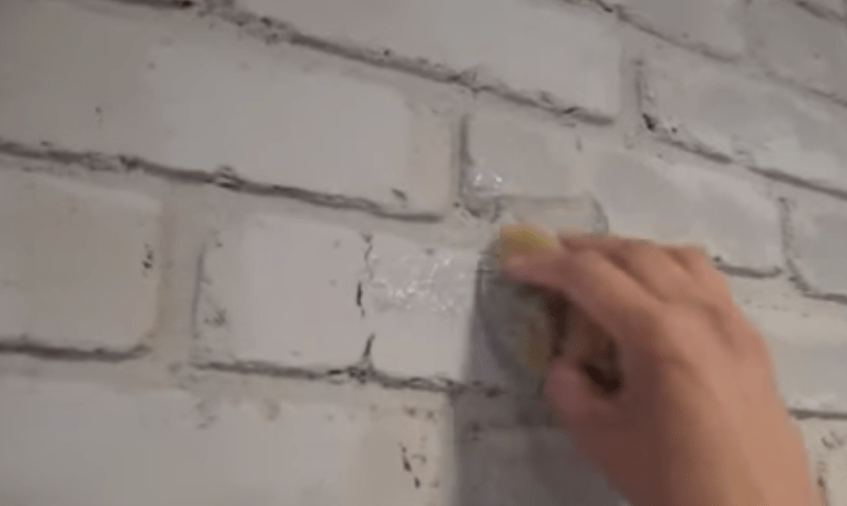 How to paint a brick fireplace - adding glaze