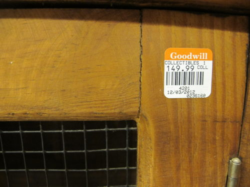 The best thrift store in Seattle - South Lane - Chicken wire shelf price tag. - Thrift Diving