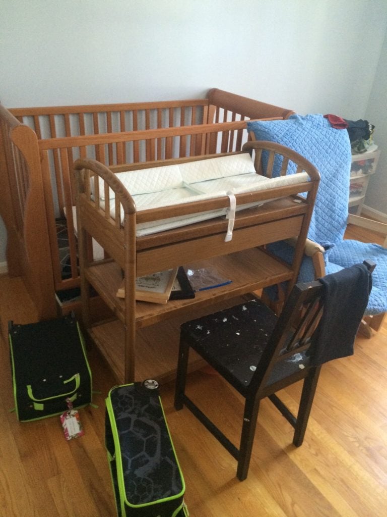 Repurposed changing table: Use an old changing table and turn it into a desk for an older child. - Thrift Diving
