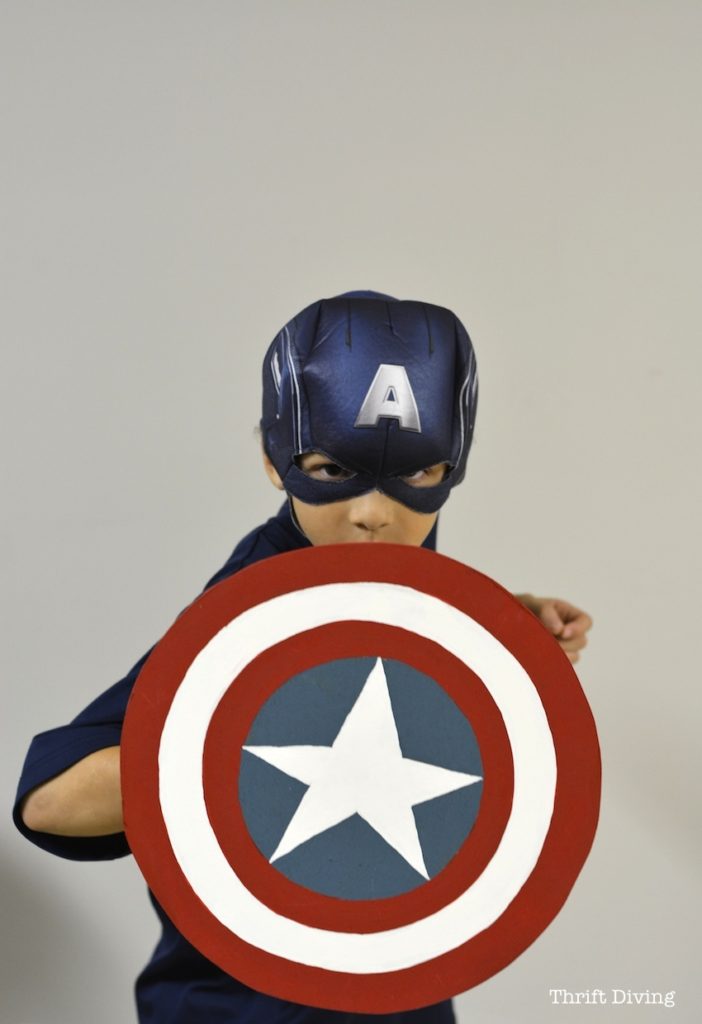 How to Make a Superhero Shield - Captain America shield for kids or for Halloween. - Thrift Diving