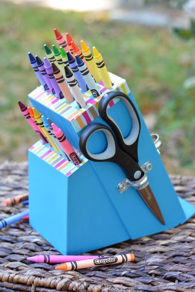 Turn an Old Knife Block into a DIY Crayon Holder