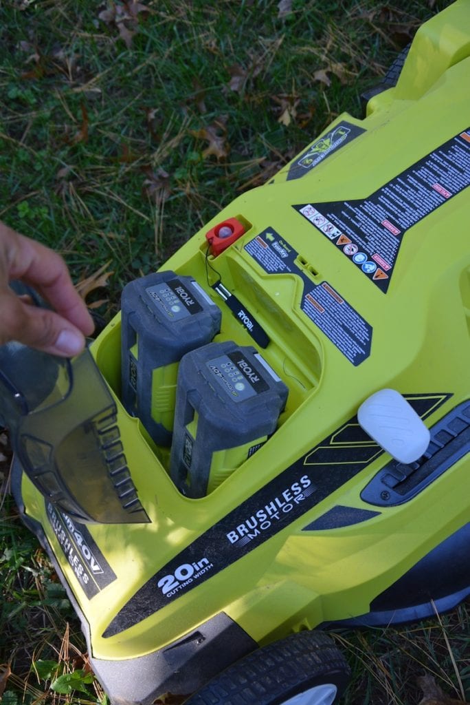 Battery powered lawn mower from RYOBI Outdoors - Thrift DIving