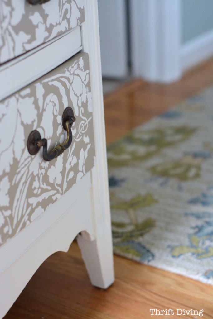 Master bedroom makeover before and after - Pretty carpet and a painted dresser - Thrift Diving