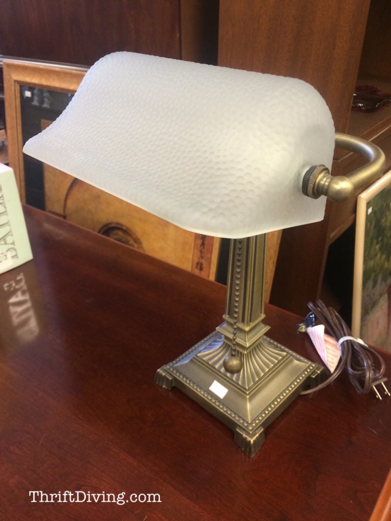 Best Thrift Stores in Maryland - ThriftDiving.com - Cute solid desk lamp - $10