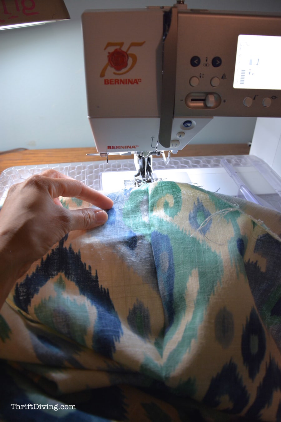 How to Sew Cute Lines Curtains - The seam you will create - ThriftDiving.com