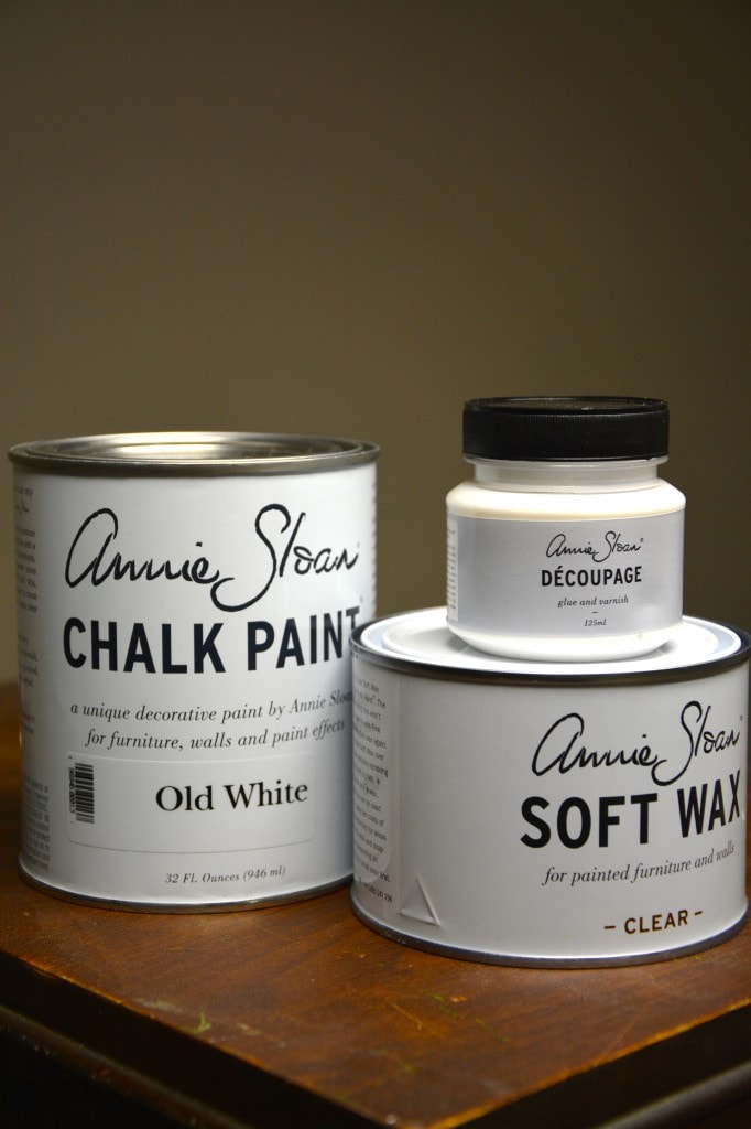 pickled wood effect using annie sloan white wax