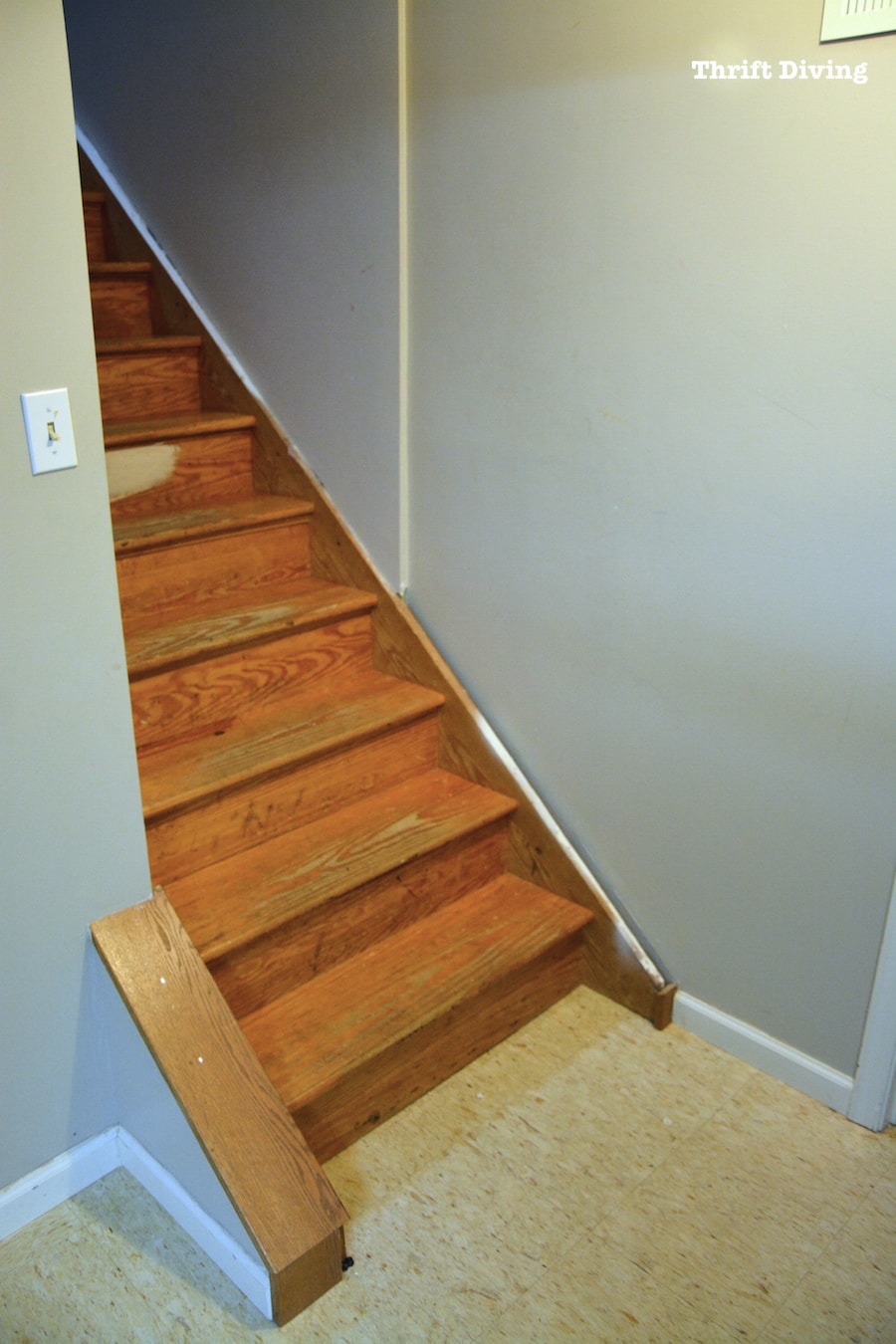 DIY painted stairs BEFORE - Thrift Diving