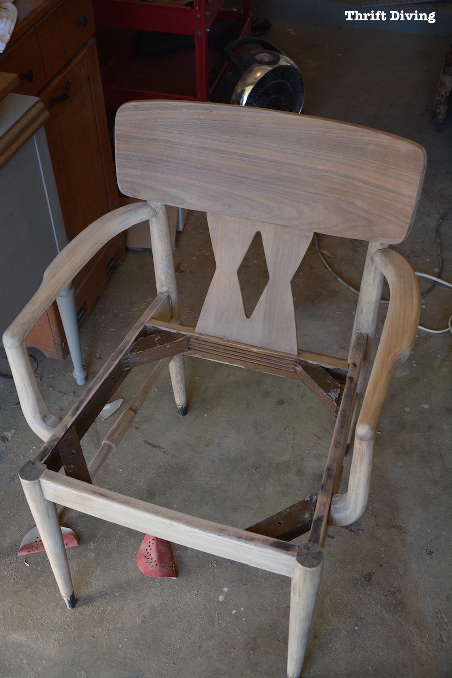 Can I Save This Mid-Century Modern Chair Makeover? PART 1