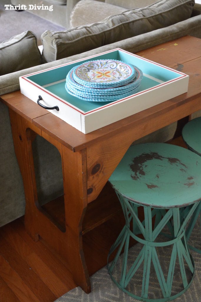 how-to-make-a-DIY-serving-tray-use-in-family-room