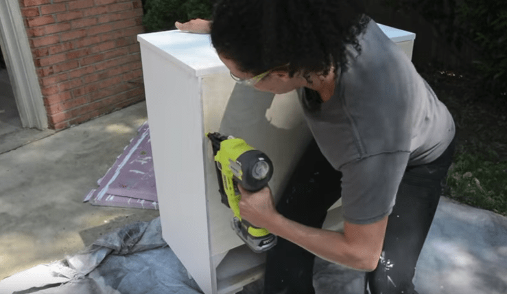 How to use a brad nailer - Thrift Diving