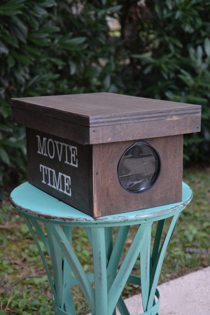DIY Wooden Movie Project for Your iPhone - Thrift Diving