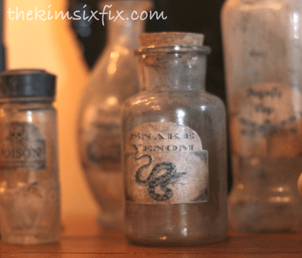 vintage-potion-bottles