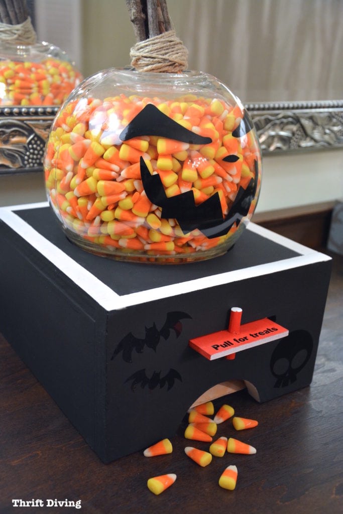 How-to-make-DIY-candy-dispenser-for-Halloween-AFTER-ThriftDiving-Blog-