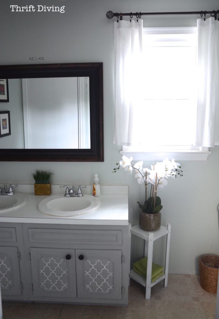 How-to-Paint-a-Bathroom-Vanity-Thrift-Diving-Blog6804