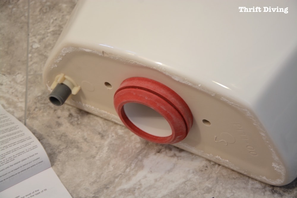 How to install a toilet yourself. Stop paying for plumbers - Assemble the tank. - Thrift Diving