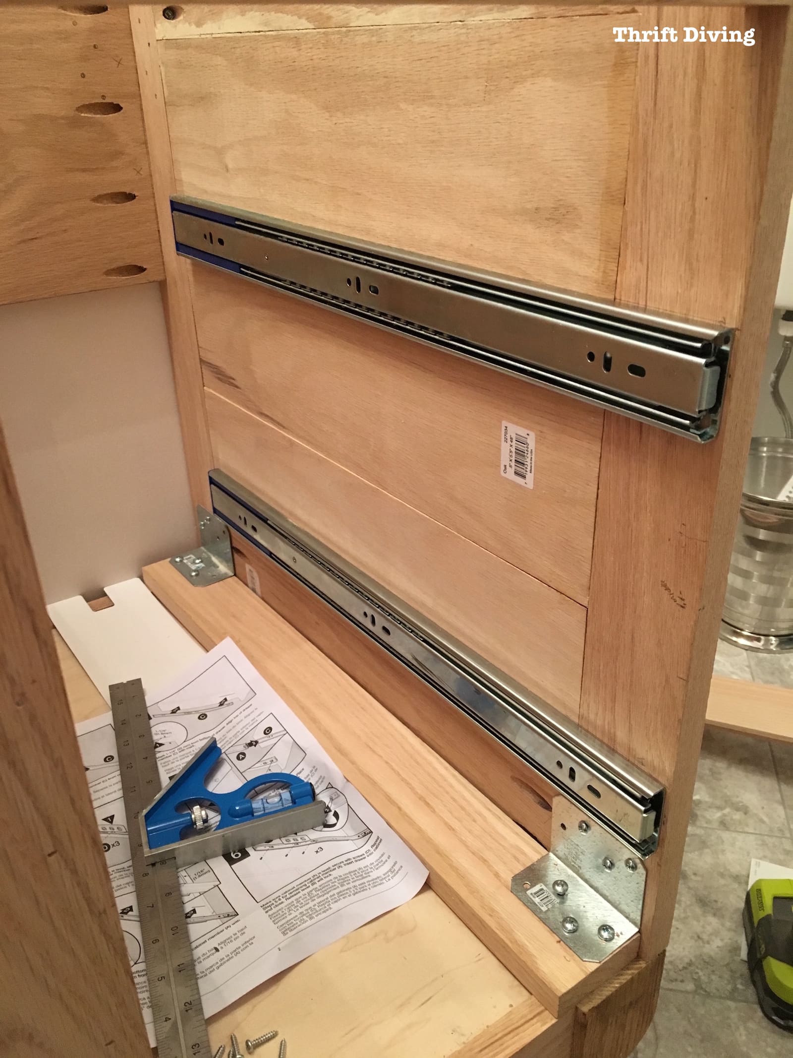 Build-a-DIY-Bathroom-Vanity-Build-drawers-cabinet-doors-Thrift-Diving-Blog 92