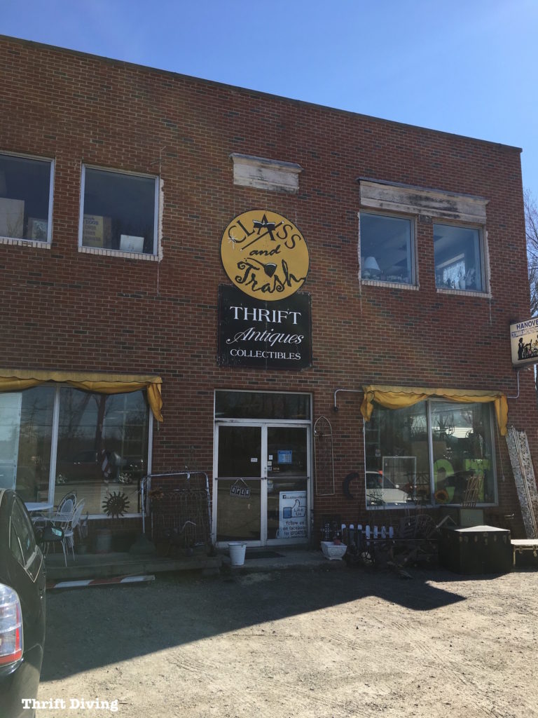 Class and Trash Thrift Antiques Collectibles Store A Look Inside