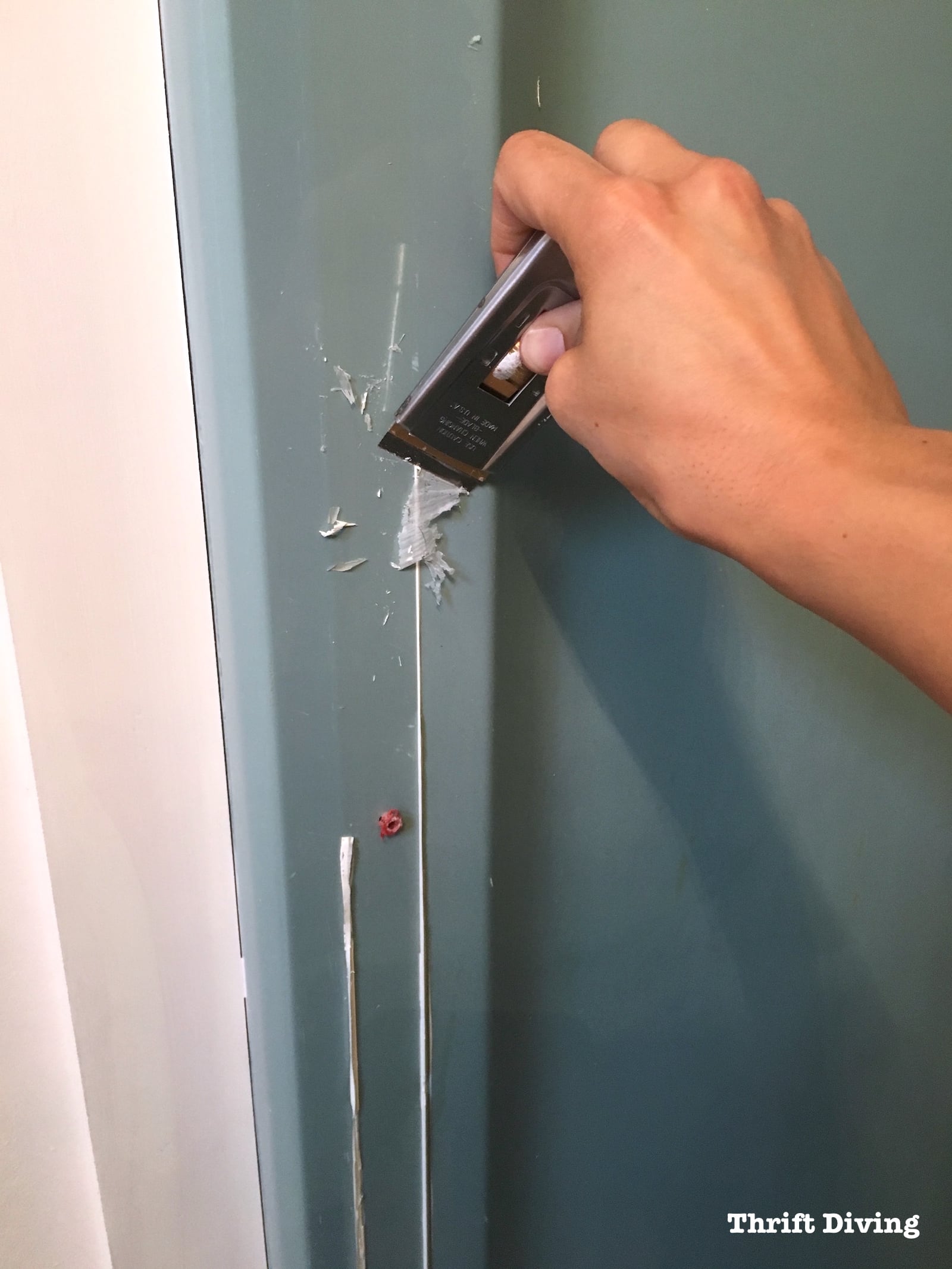 Shower-and-tub-refinishing-how-to-paint-a-shower-tub - Thrift Diving Blog - 1802