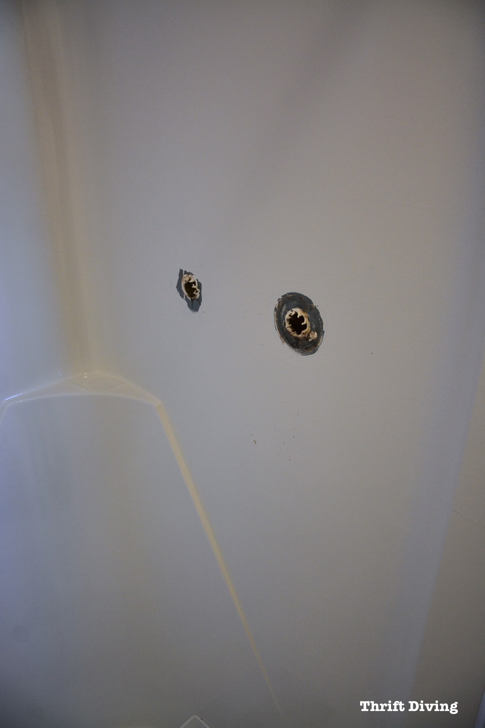 Shower-and-tub-refinishing-how-to-paint-a-shower-tub - Thrift Diving Blog - 9206