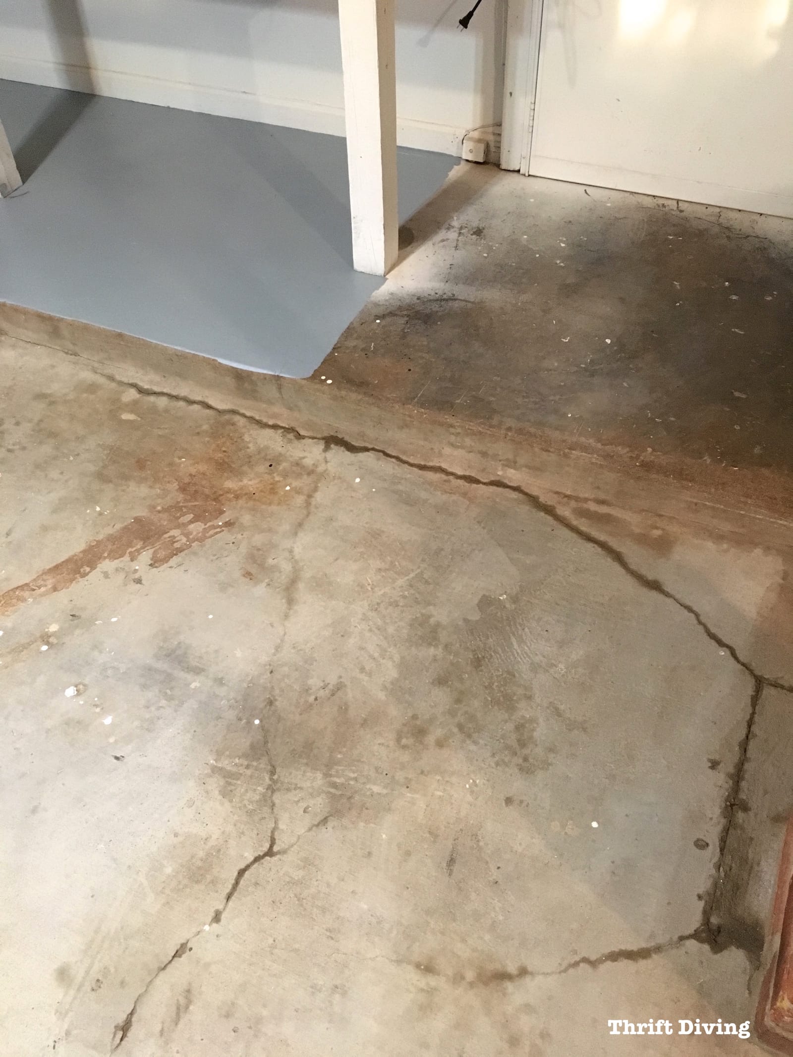 How-to-paint-clean-epoxy-garage-floor - Thrift Diving - 3204