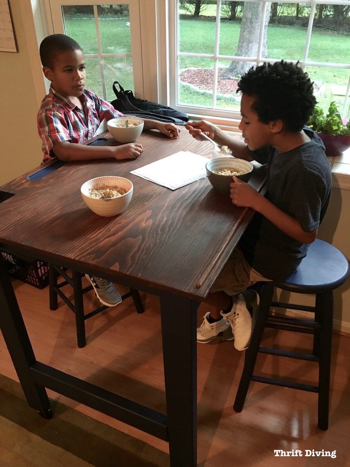 Kids need a place to eat in the kitchen. Small eat-in kitchen tables are perfect! | Thrift Diving Blog