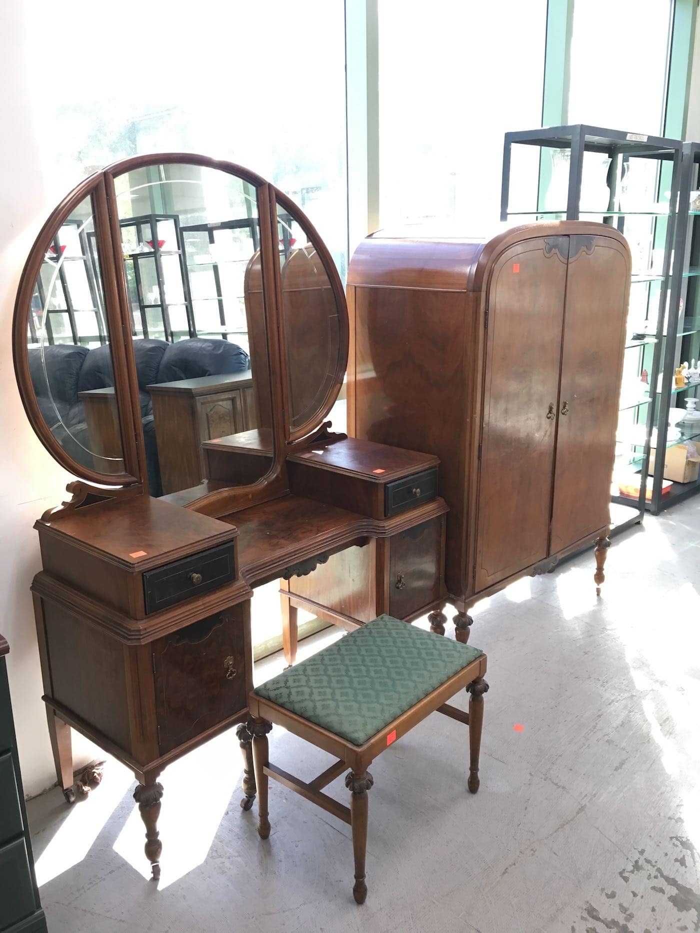 Gorgeous Furniture Finds At The Thrift Store Thrift Diving Blog