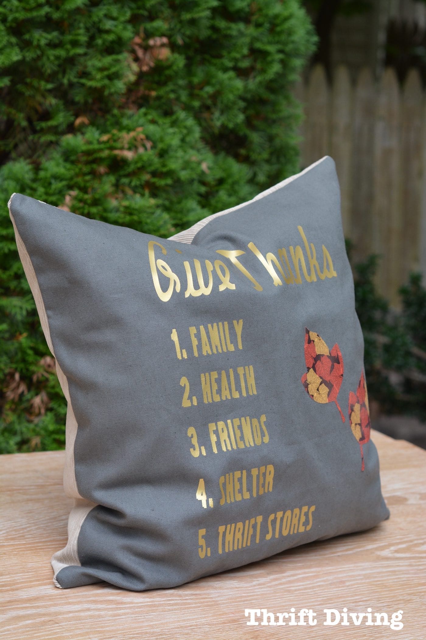 How to sew an iron-on DIY pillow for Thanksgiving - AFTER! - Thrift Diving
