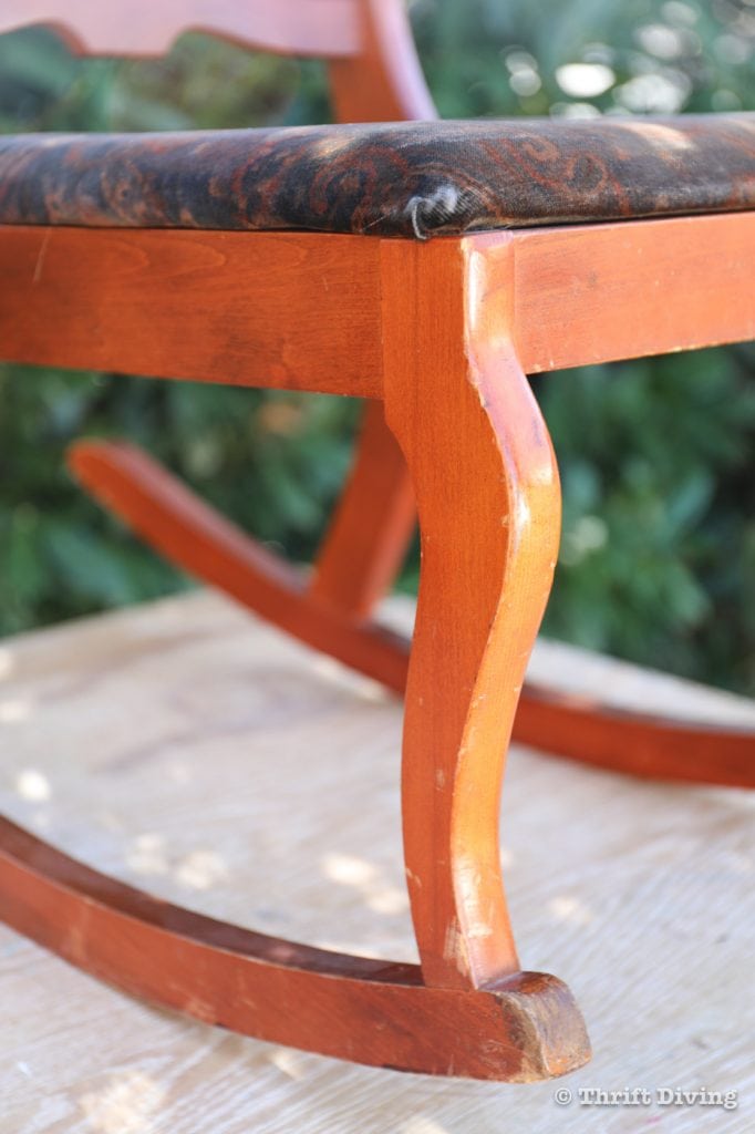 How to Remove Wood Scratches on Furniture and Kitchen