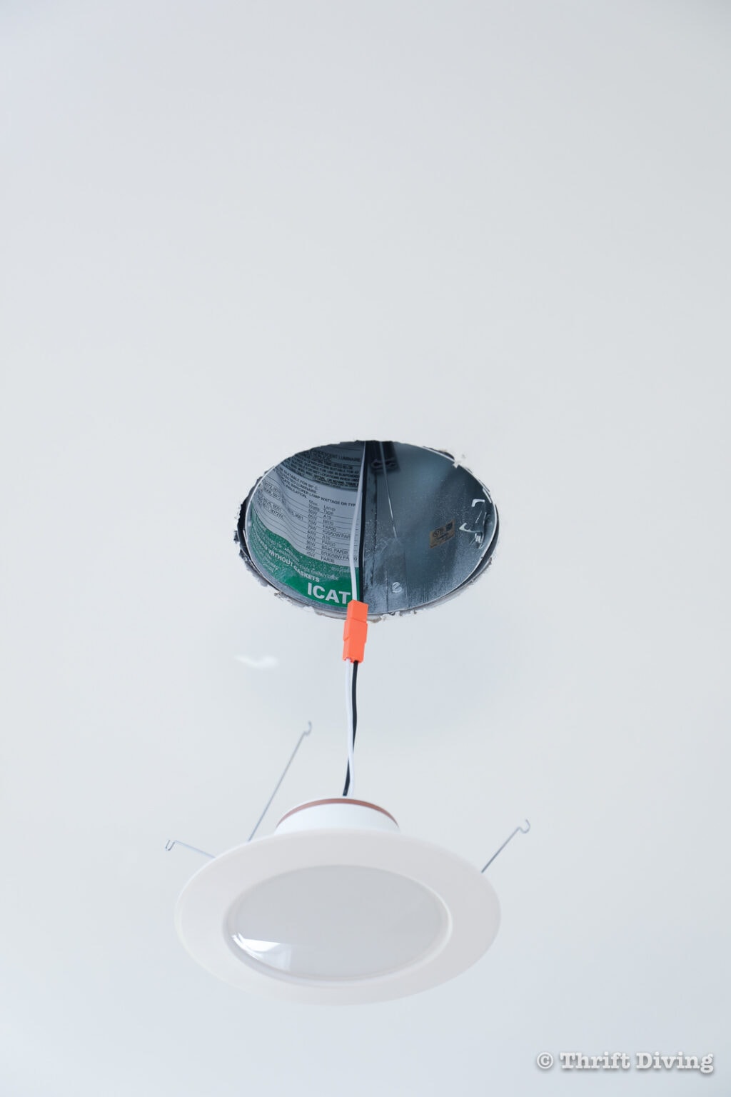 Recessed Lights and How to Retrofit Them for LED Downlights